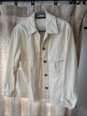 Zara Cream Button-Front Denim Jacket